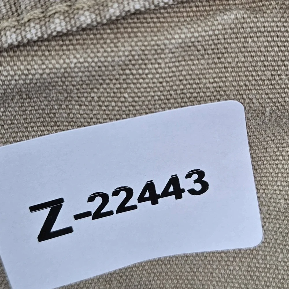 Carhartt ***stains item